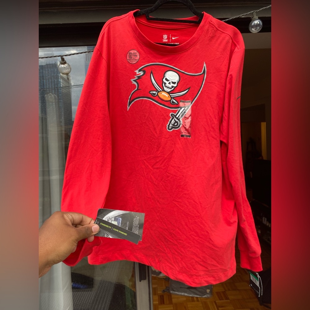 Nike Buccaneers NFL Red Dri-Fit Cotton Tee